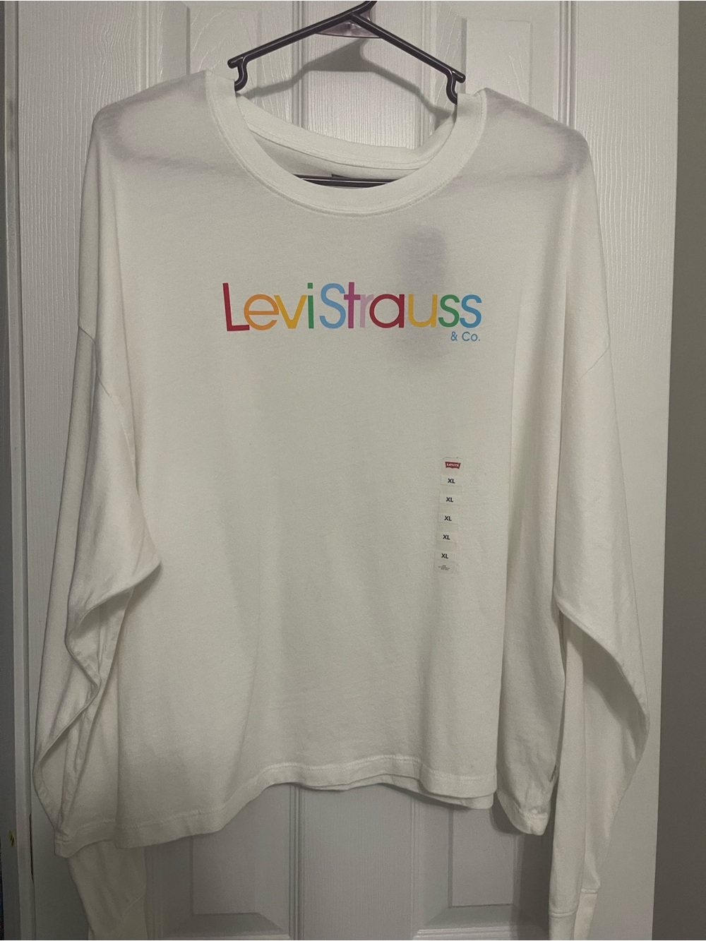 Women’s Levi's White Crewneck Long Sleeve Tee